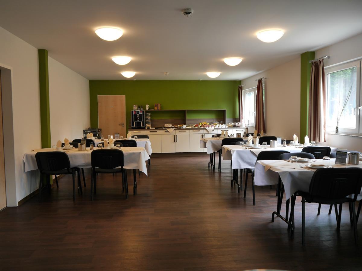 Ruhrstadtarena Hotel Herne Exterior photo
